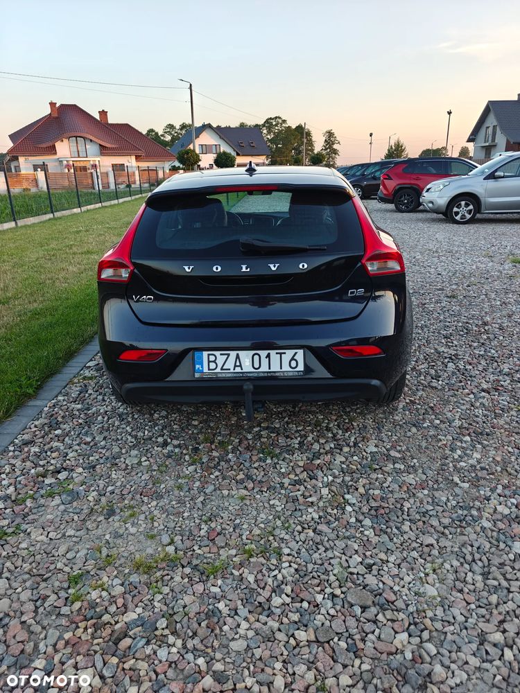 Volvo V40 D2 Summum - 6