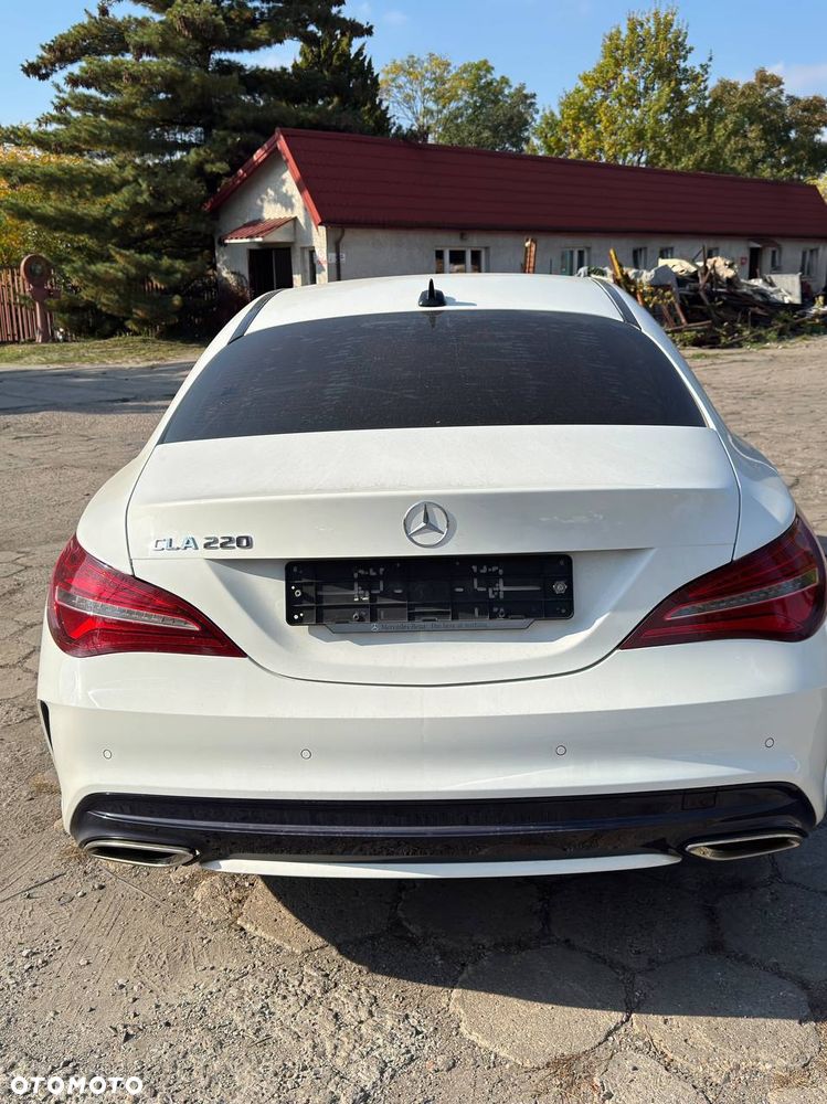 Mercedes-Benz CLA 250 4-Matic AMG Line - 7