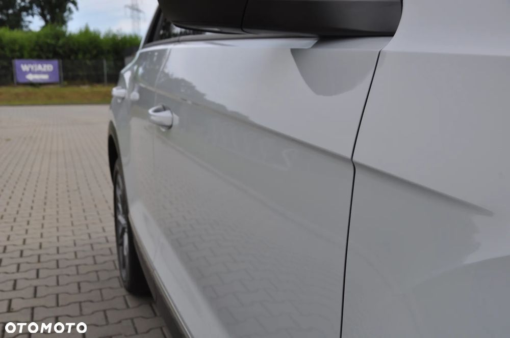 Volkswagen T-Roc 2.0 TDI SCR 4MOTION DSG Sport - 21