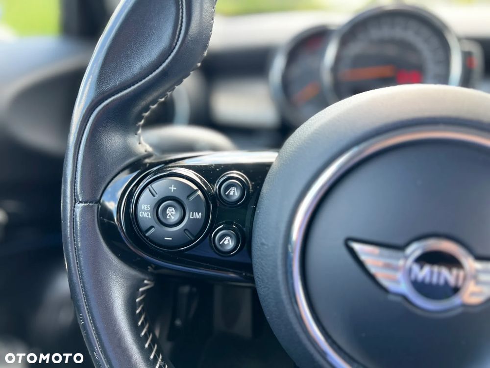MINI Cooper - 17