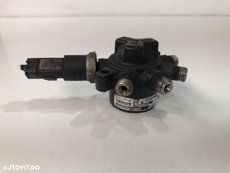 Rampa injectoare Renault Clio 2 (1998-2005) 1.5 dci euro 3 8200057345 - 2