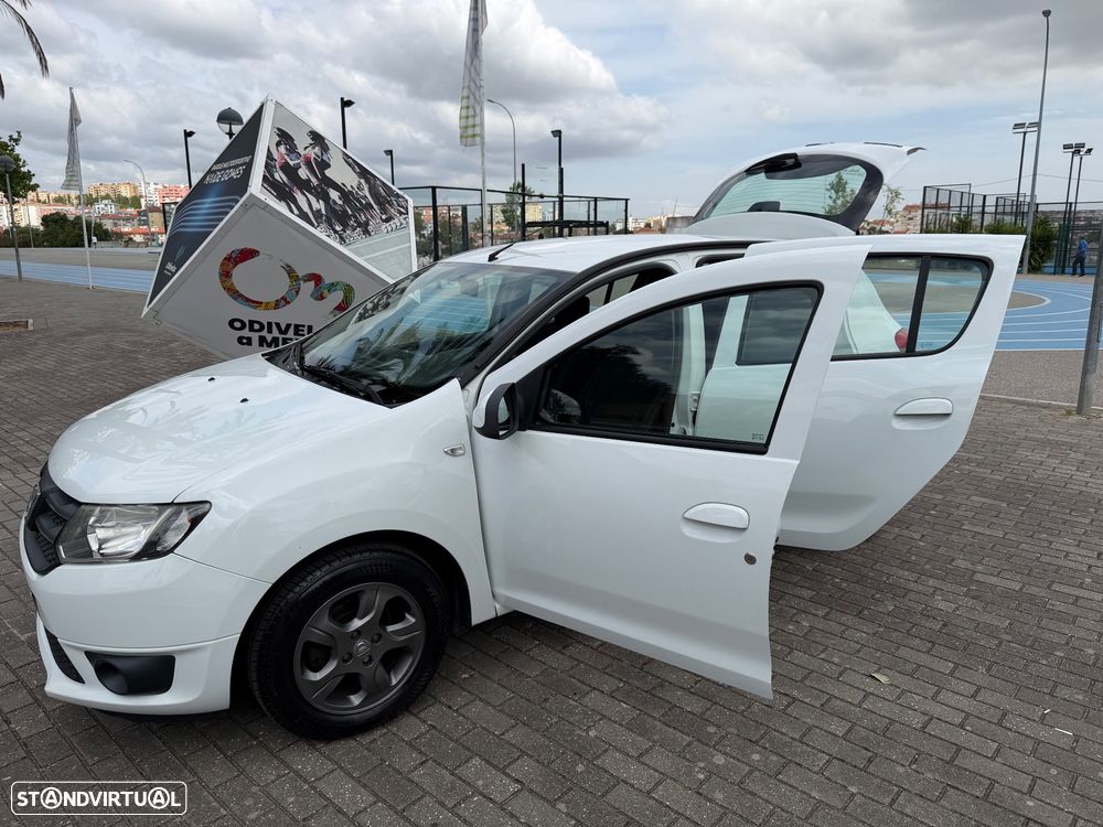 Dacia Sandero 1.2 16V Confort Bi-Fuel - 16