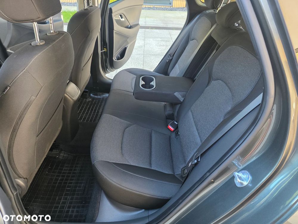 Hyundai i30 1.5 T-GDI 48V Comfort DCT - 21