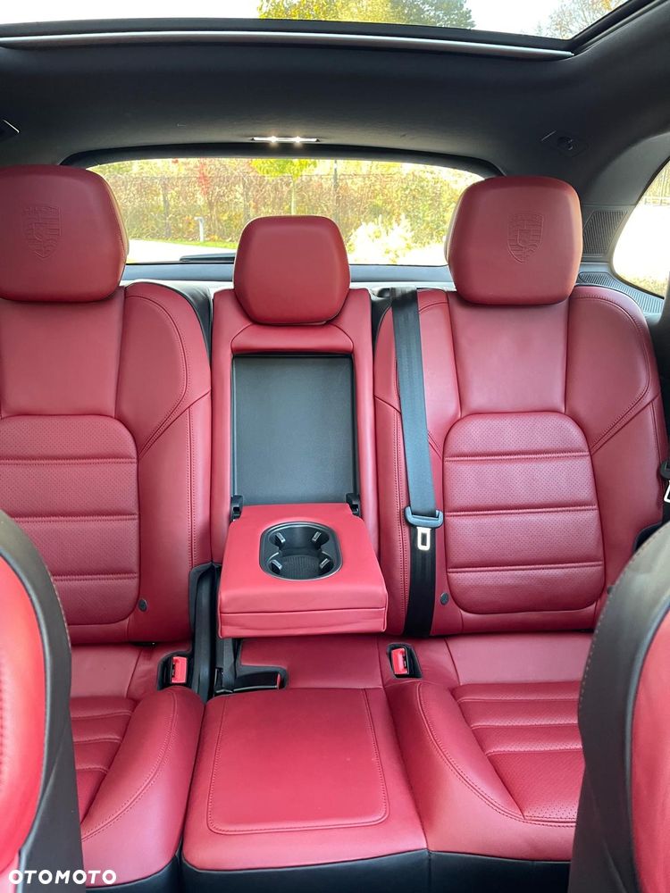 Porsche Cayenne Diesel Platinum Edition - 16