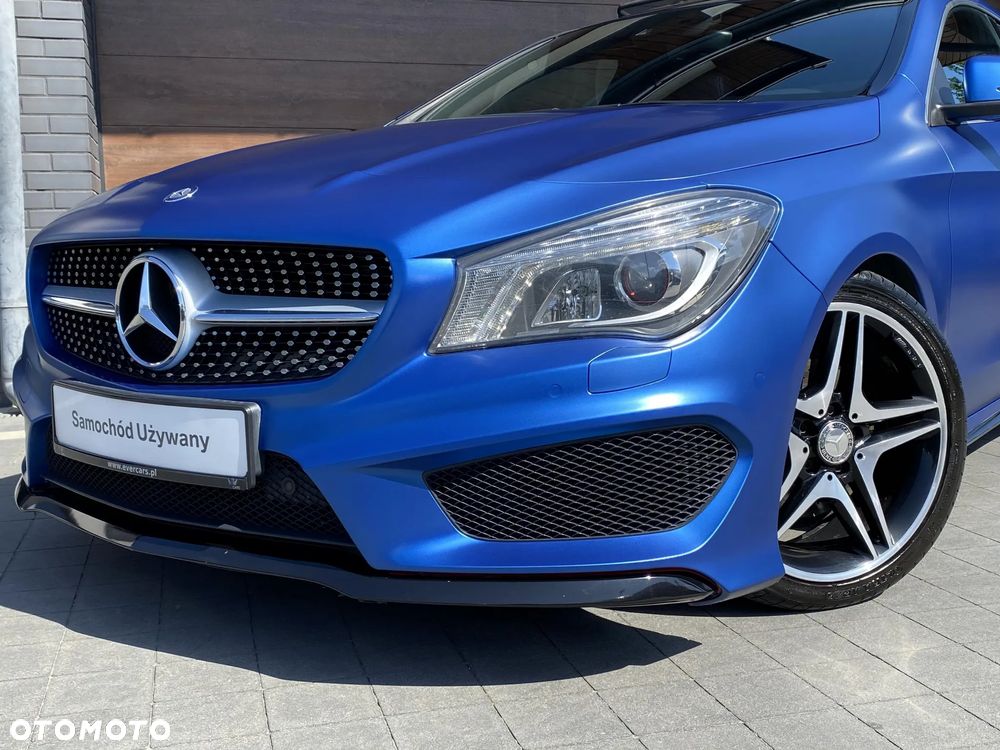 Mercedes-Benz CLA 200 7G-DCT AMG Line - 4
