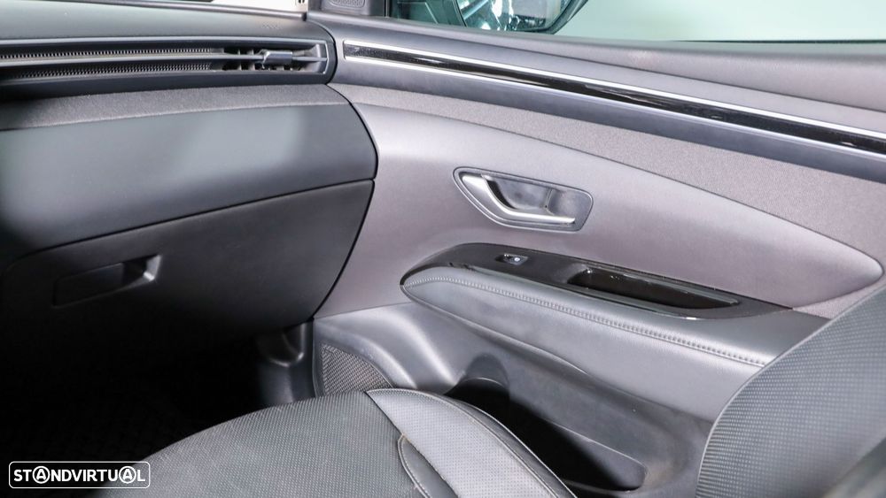 Hyundai Tucson 1.6 CRDi Vanguard DCT - 19