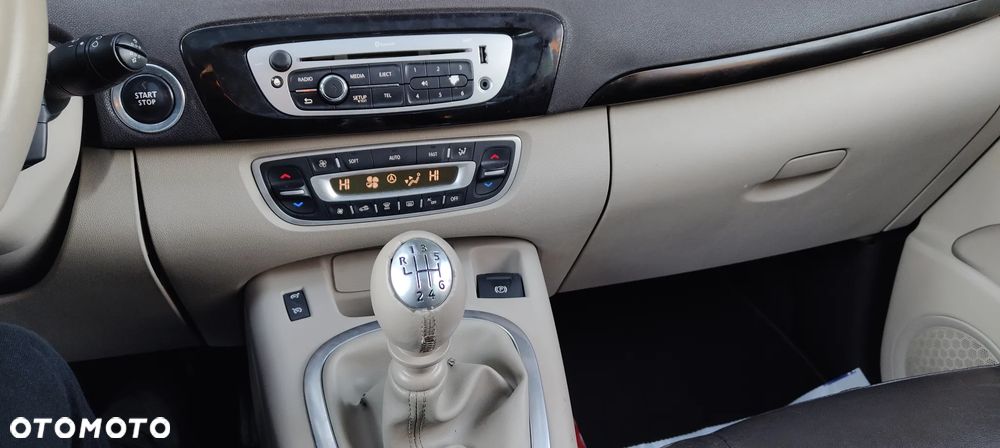 Renault Grand Scenic Energy dCi 130 Start & Stop Euro 6 Luxe - 26