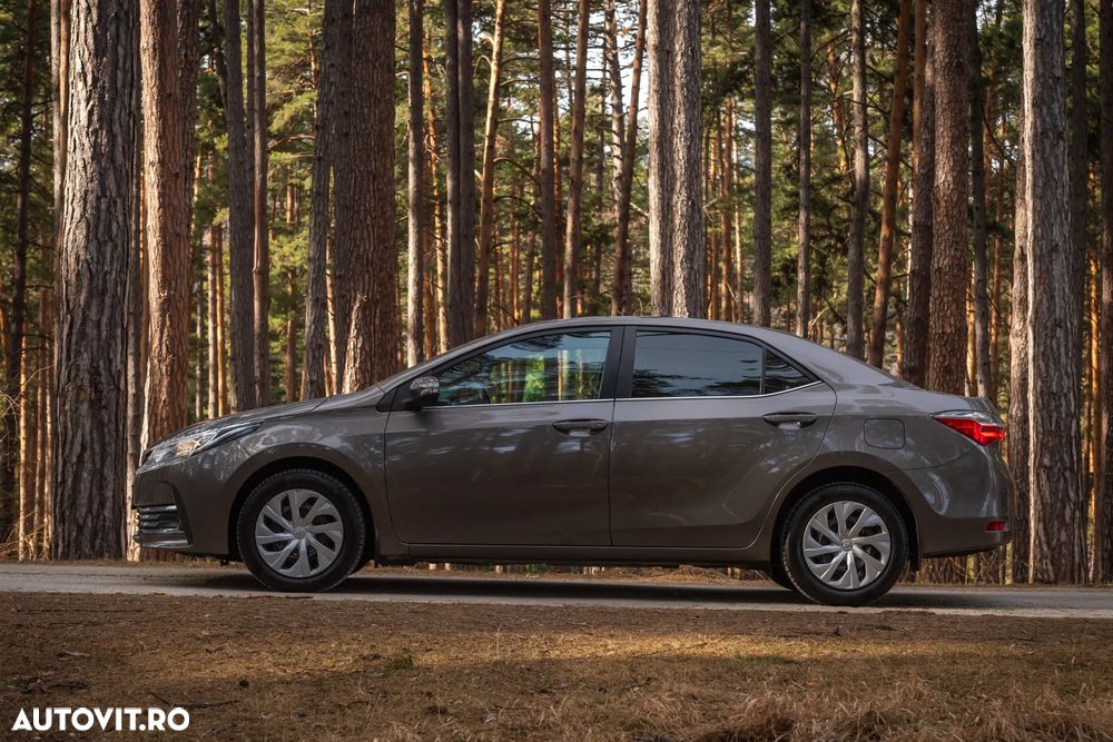 Toyota Corolla 1.6 Valvematic Luna - 4