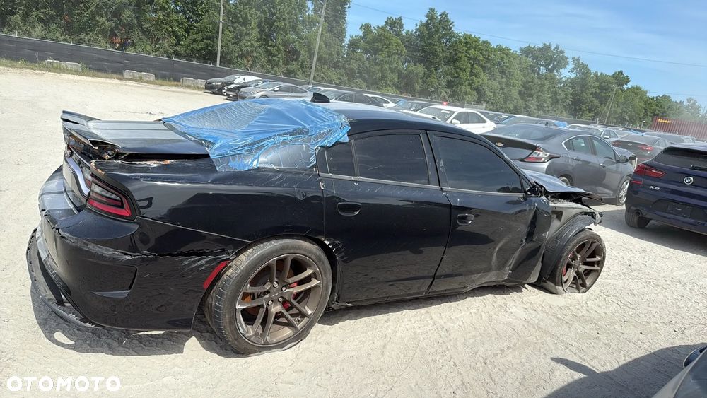 Dodge Charger Automatik SRT Hellcat - 3