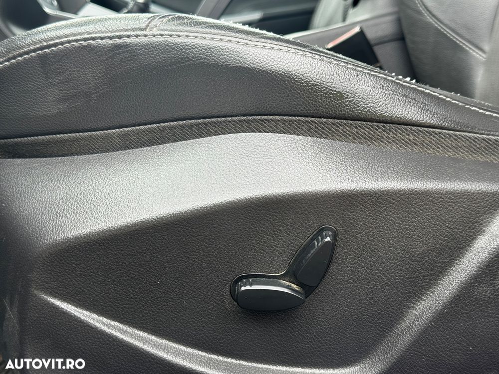 Ford Focus 1.6 TDCI DPF Start-Stopp-System Titanium - 8