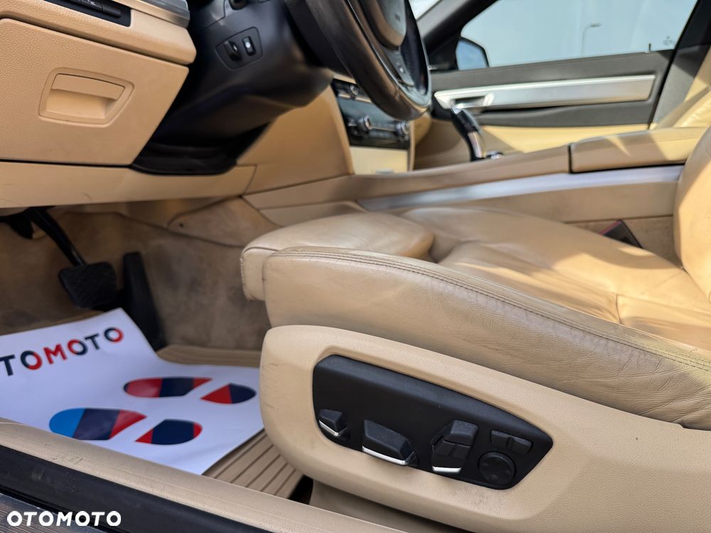BMW Seria 7 730d - 16