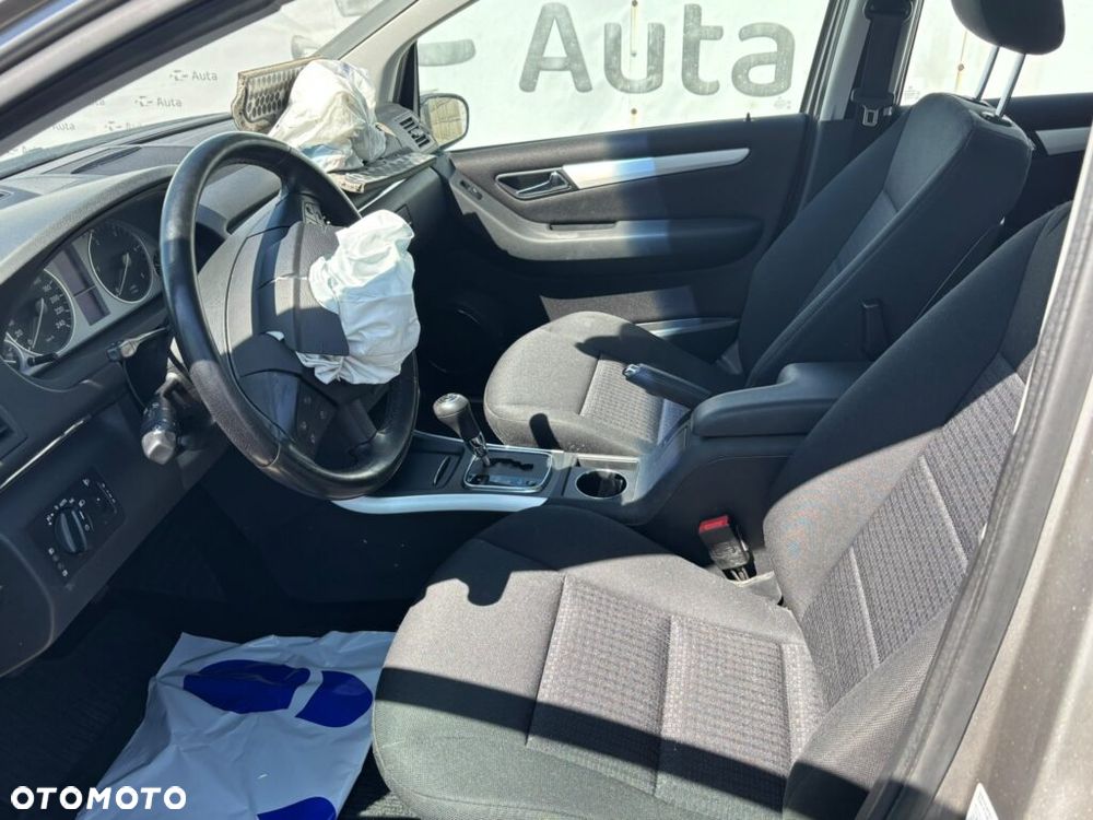 Mercedes-Benz Klasa B 200 CDI DPF Autotronic - 11