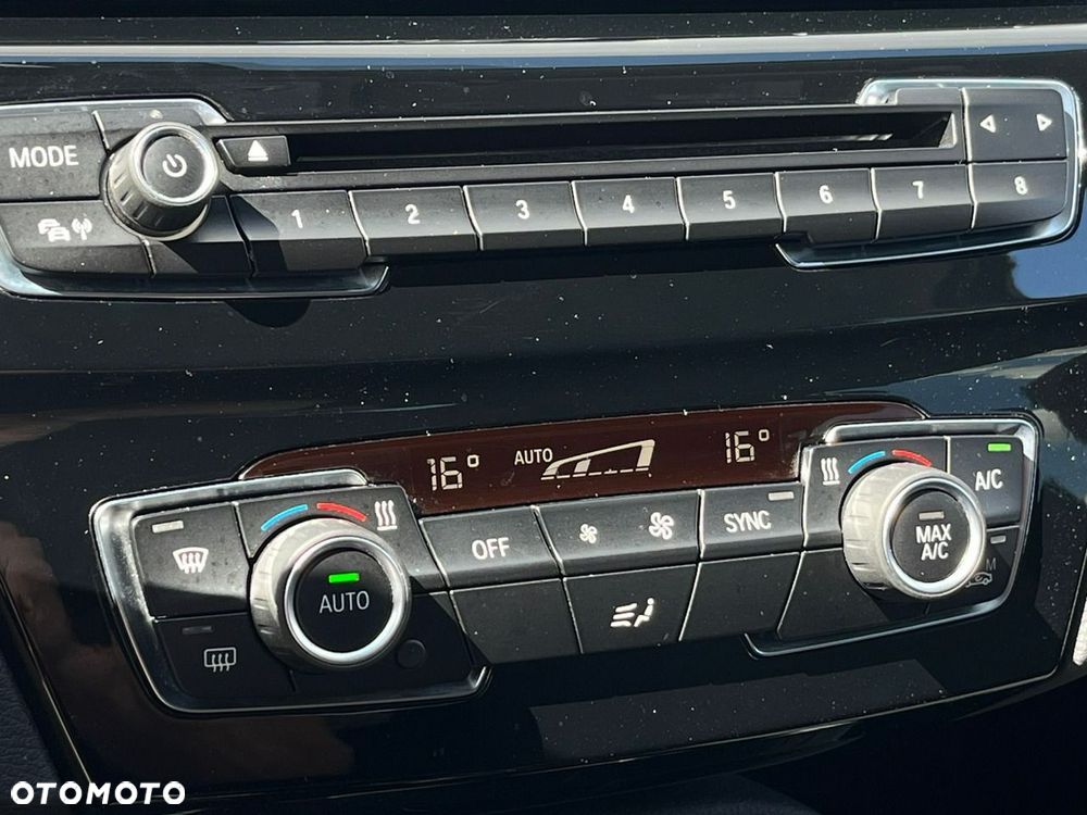 BMW X1 xDrive25e Advantage - 28