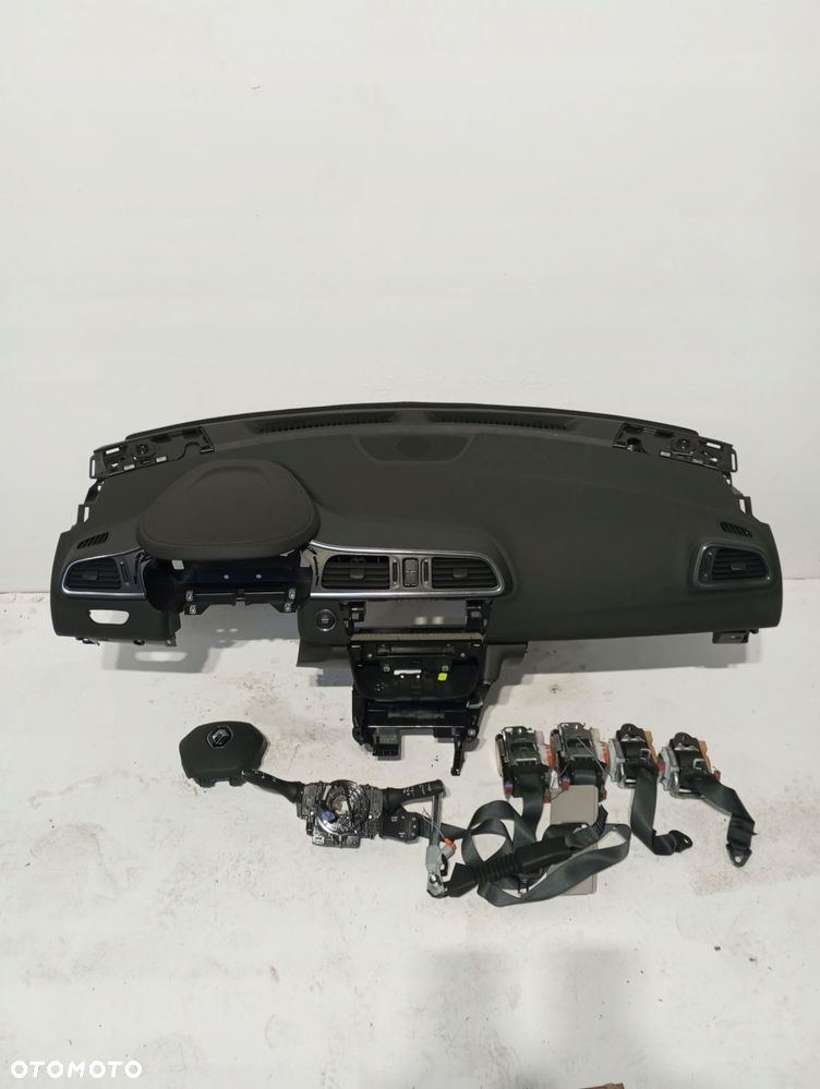 Konsola pulpit deska RENAULT KADJAR LIFT