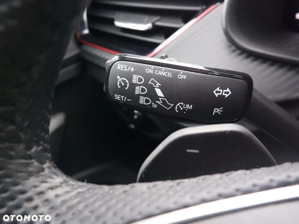 Skoda Kamiq 1.5 TSI Monte Carlo DSG - 28