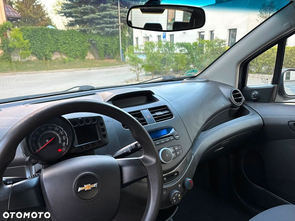 Chevrolet Spark - 11
