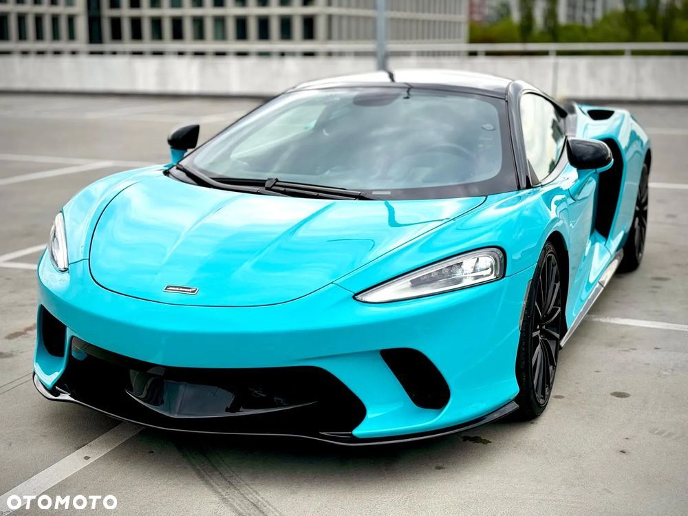McLaren GT - 1