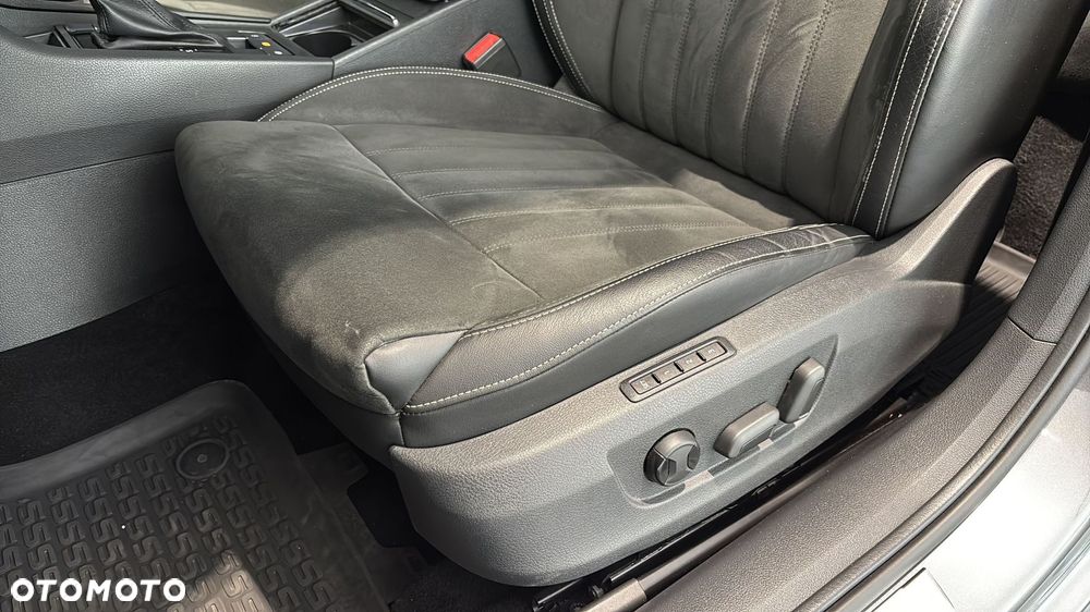 Skoda Superb 2.0 TDI SCR Style DSG - 13