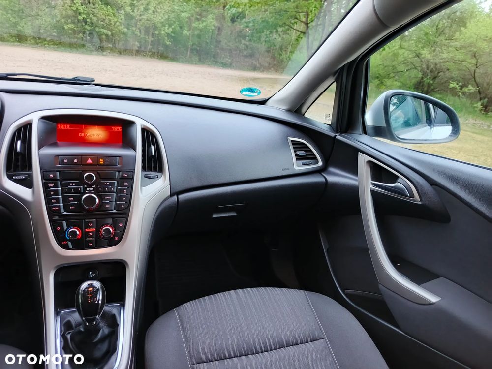 Opel Astra 1.7 CDTI DPF Edition - 10