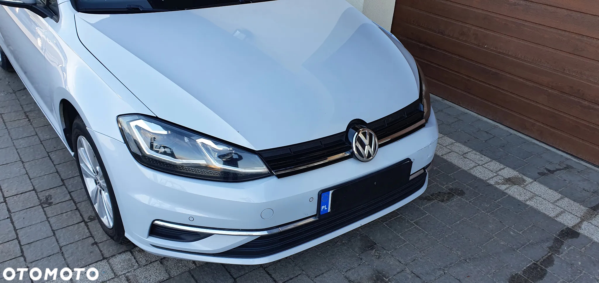 Volkswagen Golf - 5