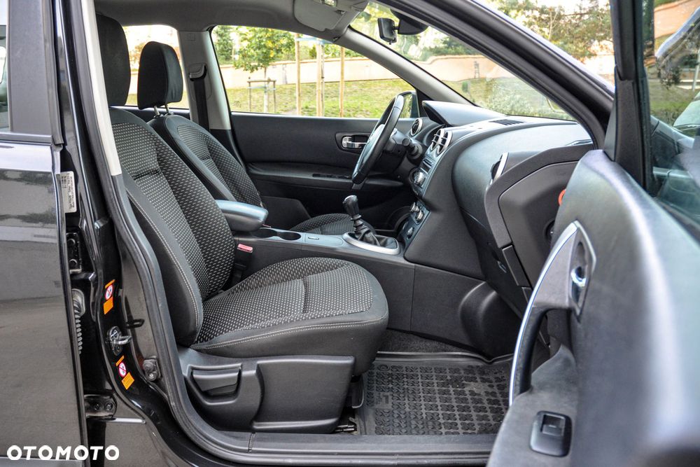Nissan Qashqai - 10