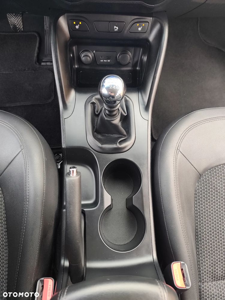 Hyundai ix35 1.6 2WD Comfort - 18