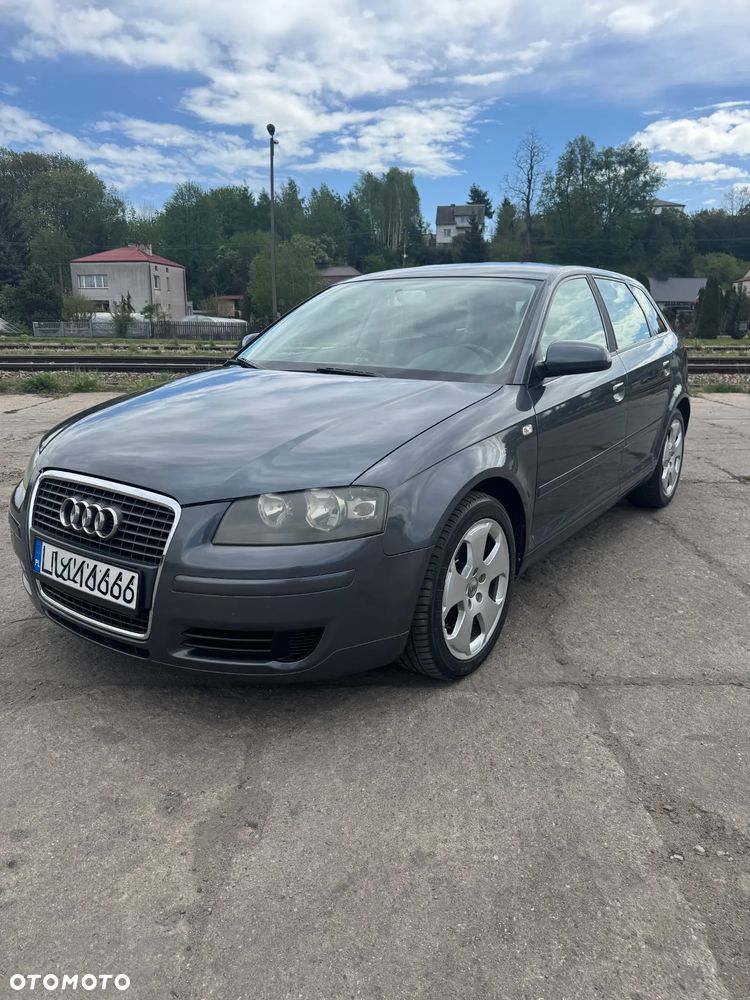 Audi A3 Sportback 2.0 TDI Ambiente - 1