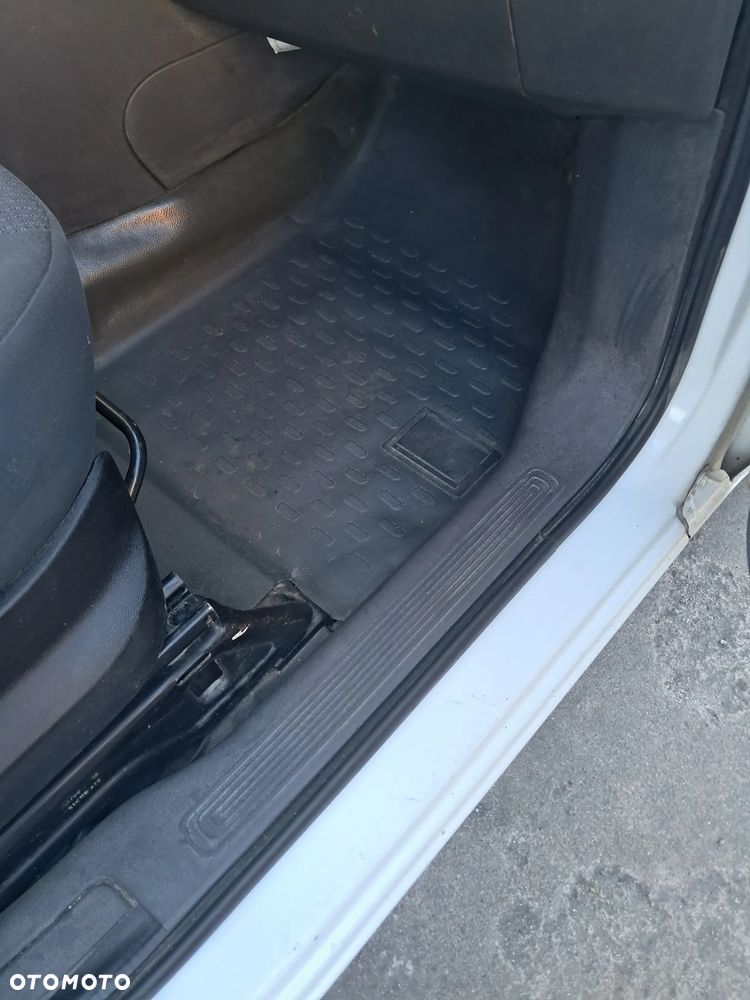 Citroën Nemo 1.4 HDi Plus - 13