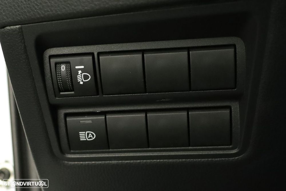 Toyota Yaris Cross 1.5 HDF Comfort - 18