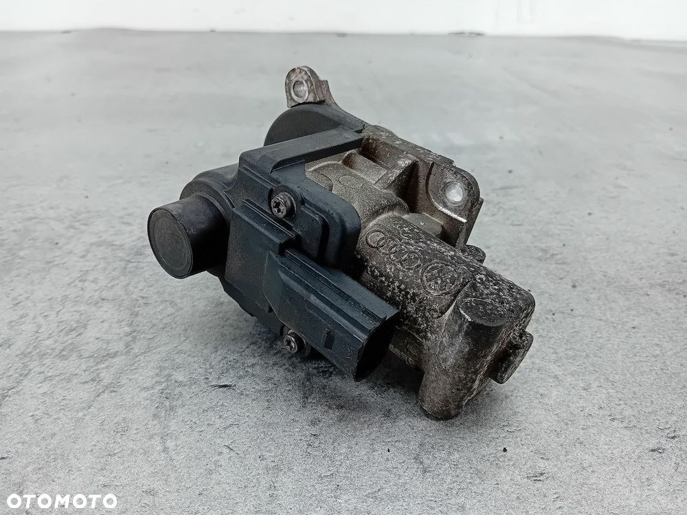 ZAWÓR EGR VW PASSAT B6 03G131502 2.0 TDI - 3
