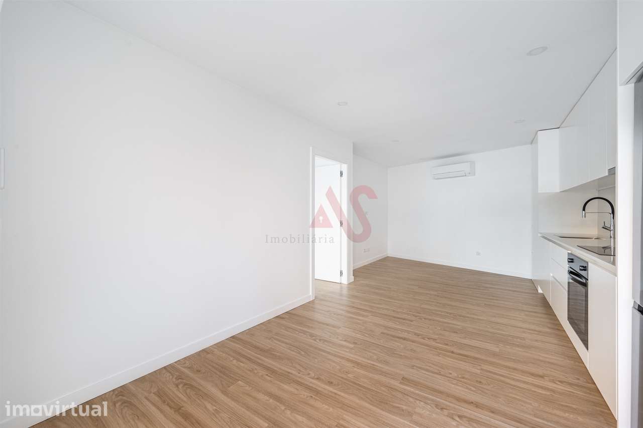 Apartamento T1 totalmente renovado, em Barco, Taipas, Guimarães - Grande imagem: 2/22