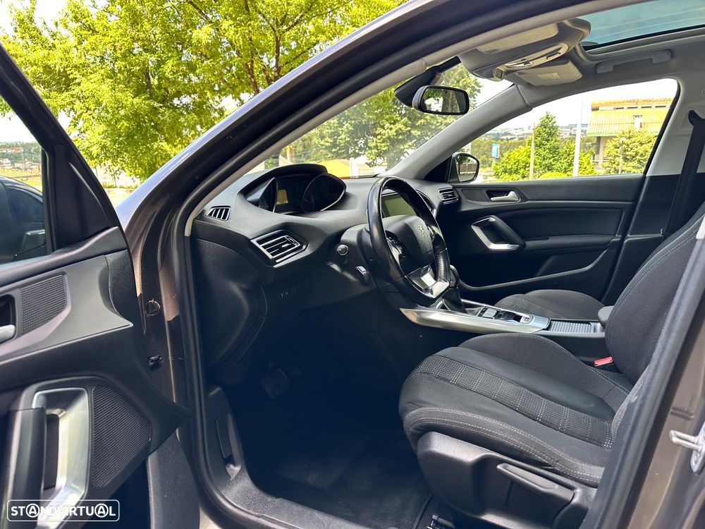 Peugeot 308 BlueHDi FAP 120 EAT6 Stop & Start Allure - 17