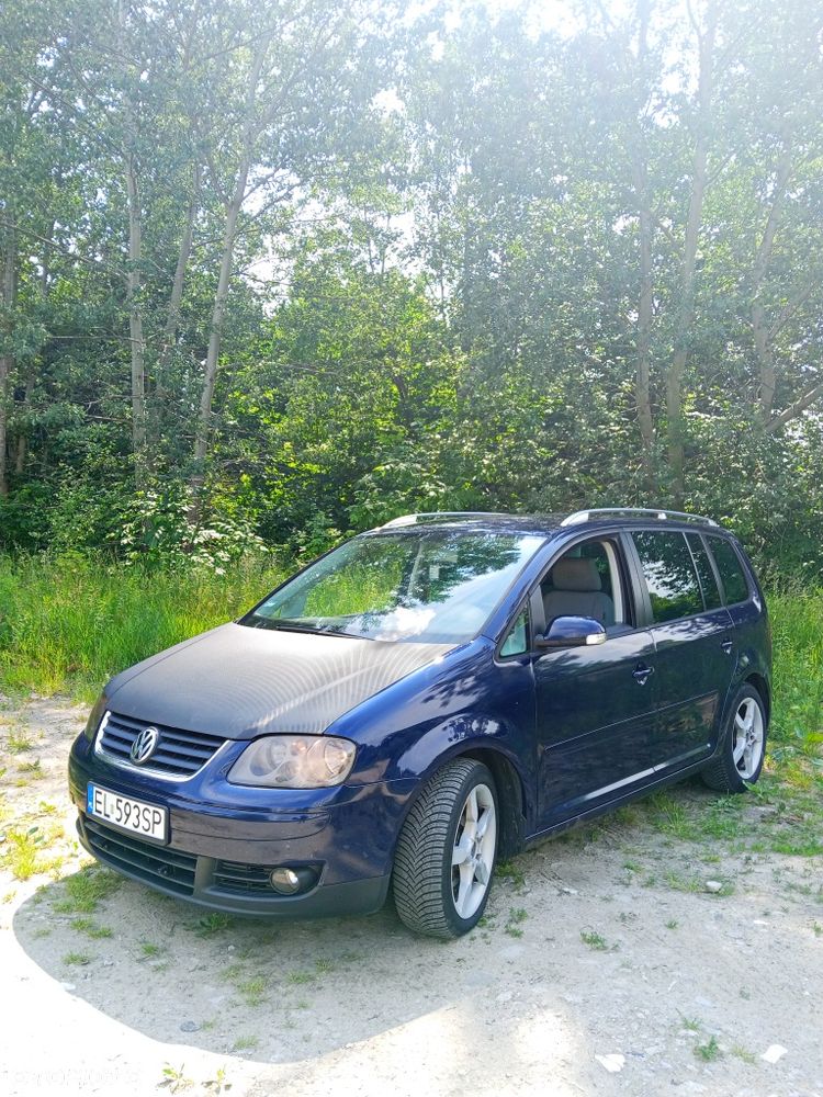 Volkswagen Touran - 2