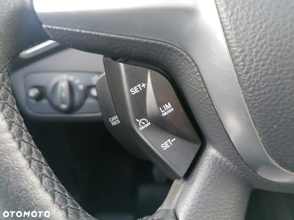 Ford Kuga 2.0 TDCi 4x4 Individual - 19