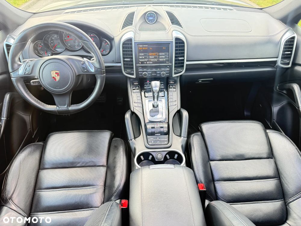Porsche Cayenne - 14