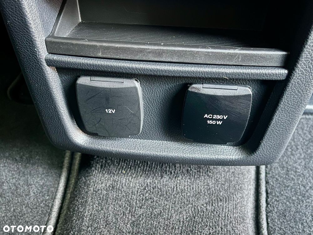 Ford S-Max 2.5 Duratec FHEV TITANIUM - 30