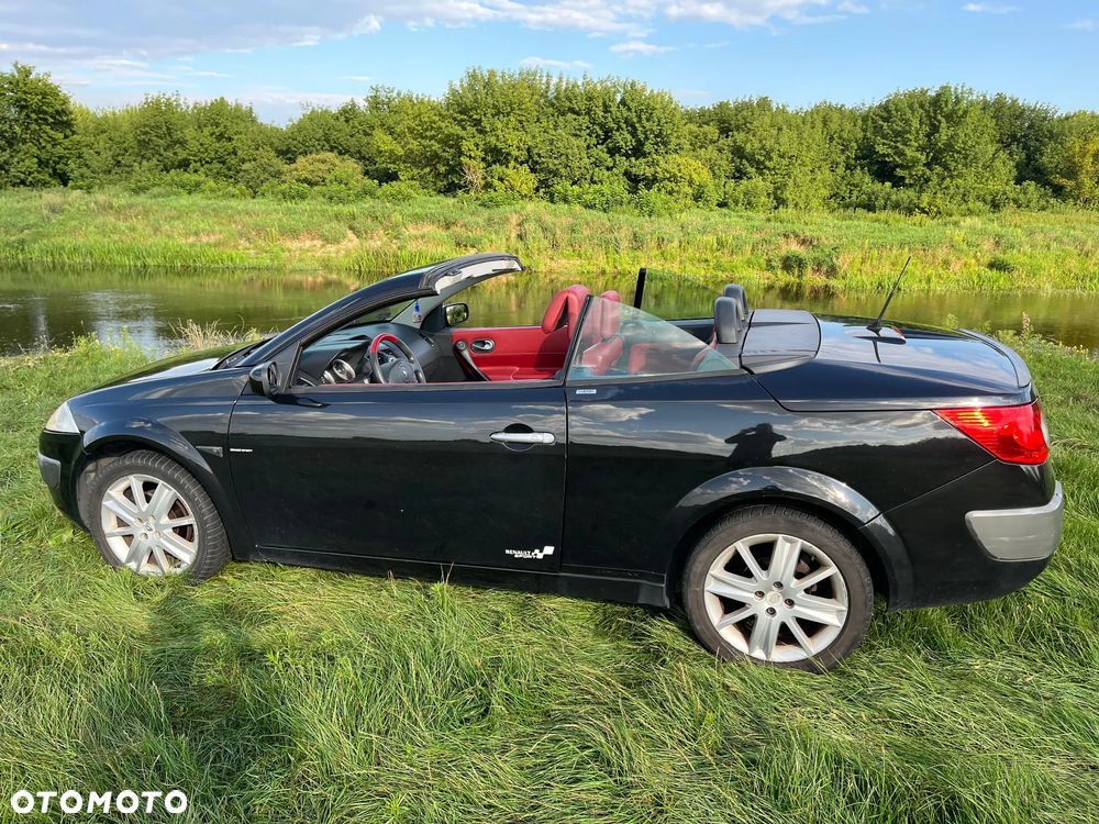 Renault Megane 2.0 Turbo Dynamique - 9