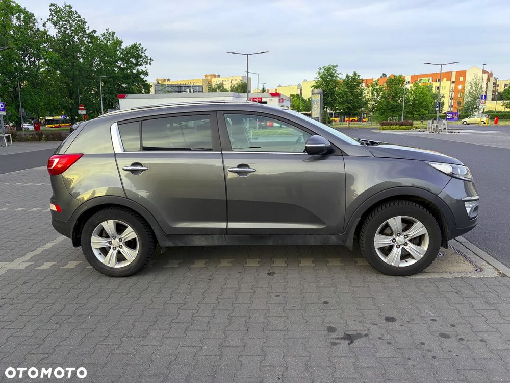 Kia Sportage 2.0 L 2WD - 4