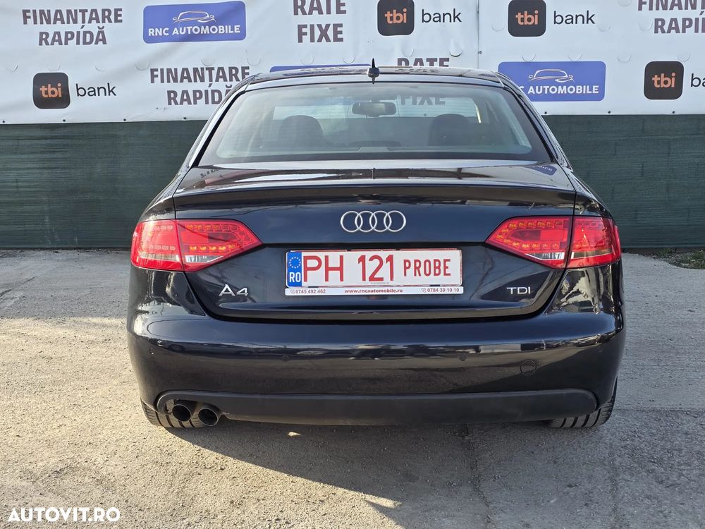 Audi A4 2.0 TDI DPF multitronic Ambiente - 11