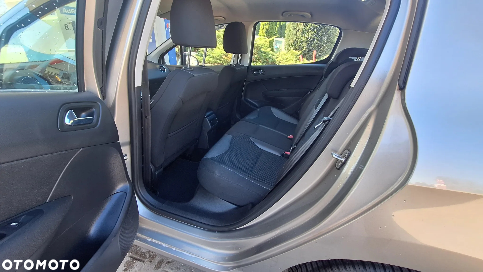 Peugeot 308 HDi FAP 110 EGS6 Platinum - 6