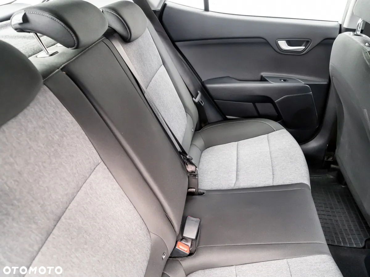 Kia Stonic 1.0 T-GDI M DCT - 26