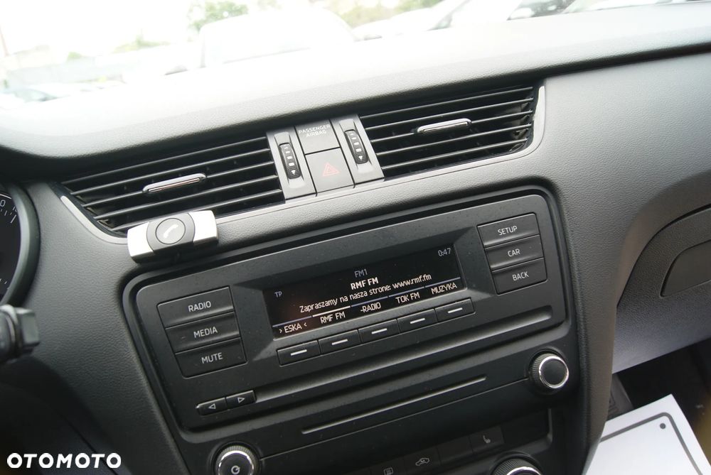 Skoda Octavia 1.2 TSI Family Plus - 25