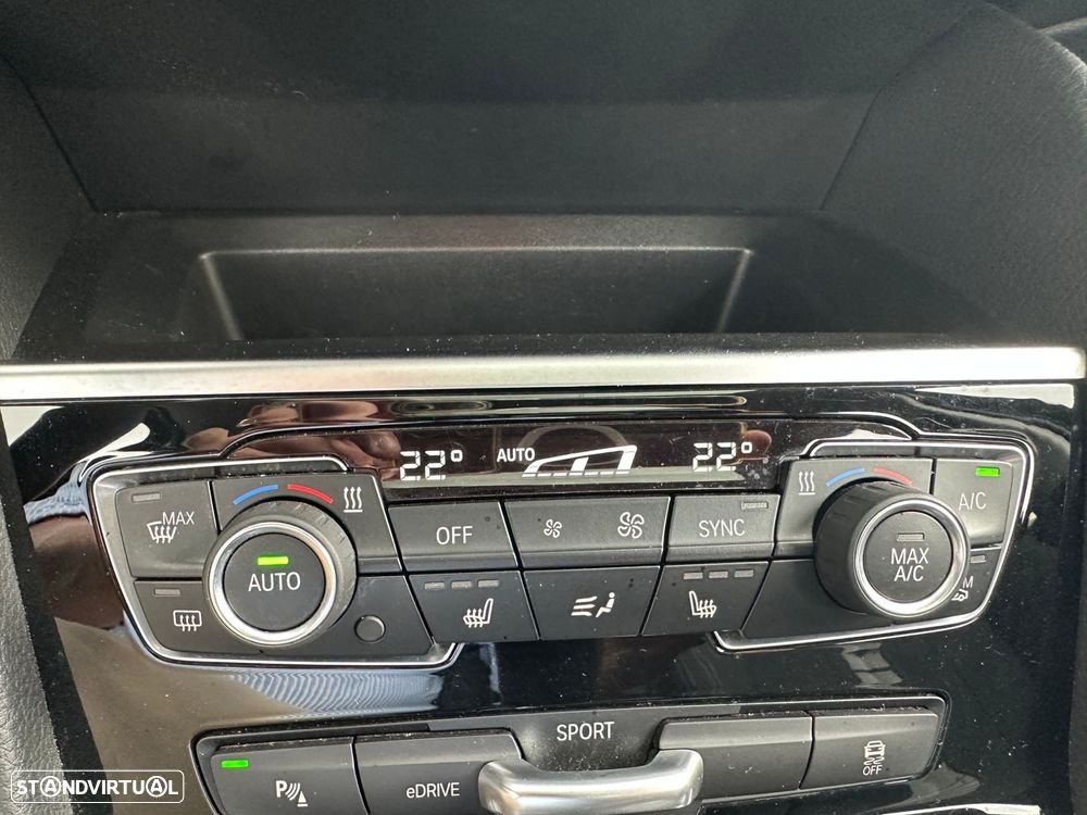 BMW 225xe Active Tourer Line Sport - 25