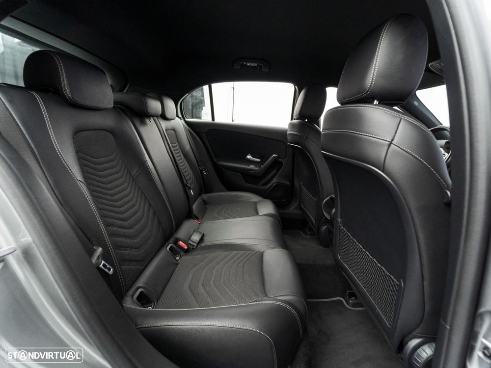 Mercedes-Benz A 250 e Style Plus - 36