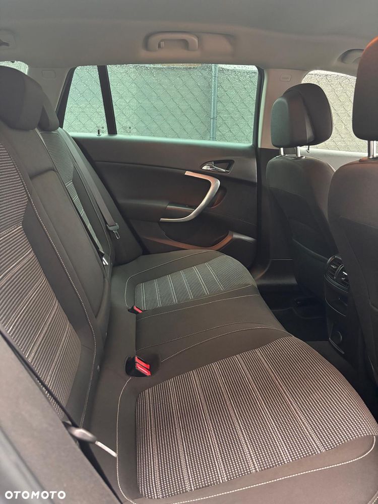 Opel Insignia 2.0 CDTI S&S - 8