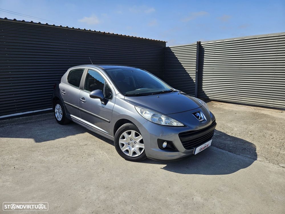 Peugeot 207 1.4 16V Trendy - 6