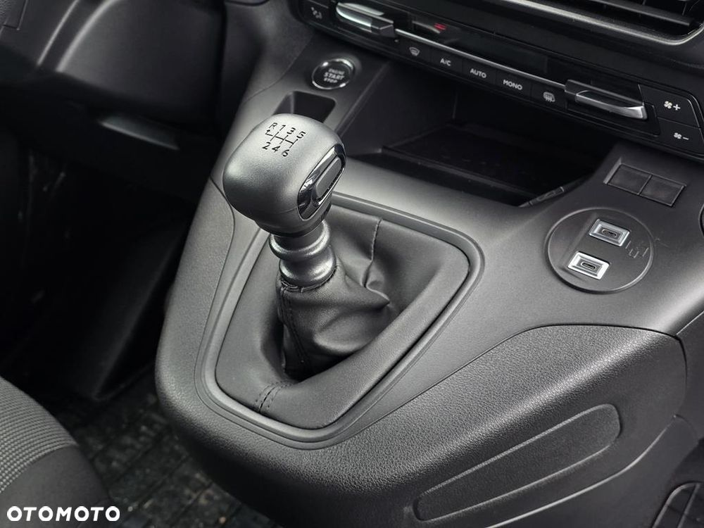Fiat Doblo Maxi CrewVan 1.5 BlueHDI S&S - 15
