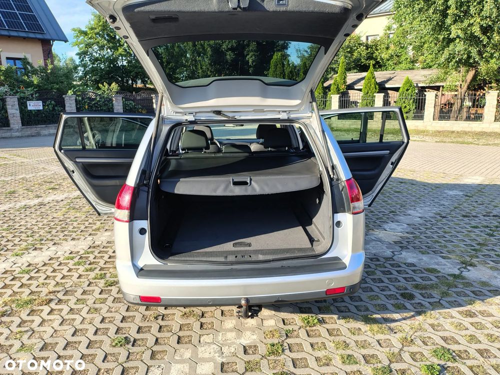 Opel Vectra - 8