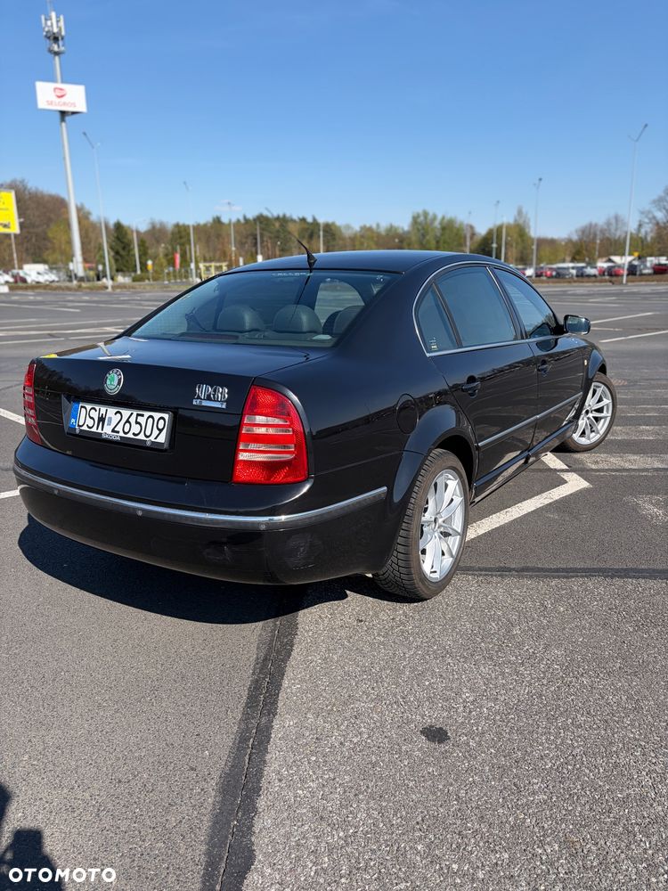 Skoda Superb 1.8T Platinum - 6
