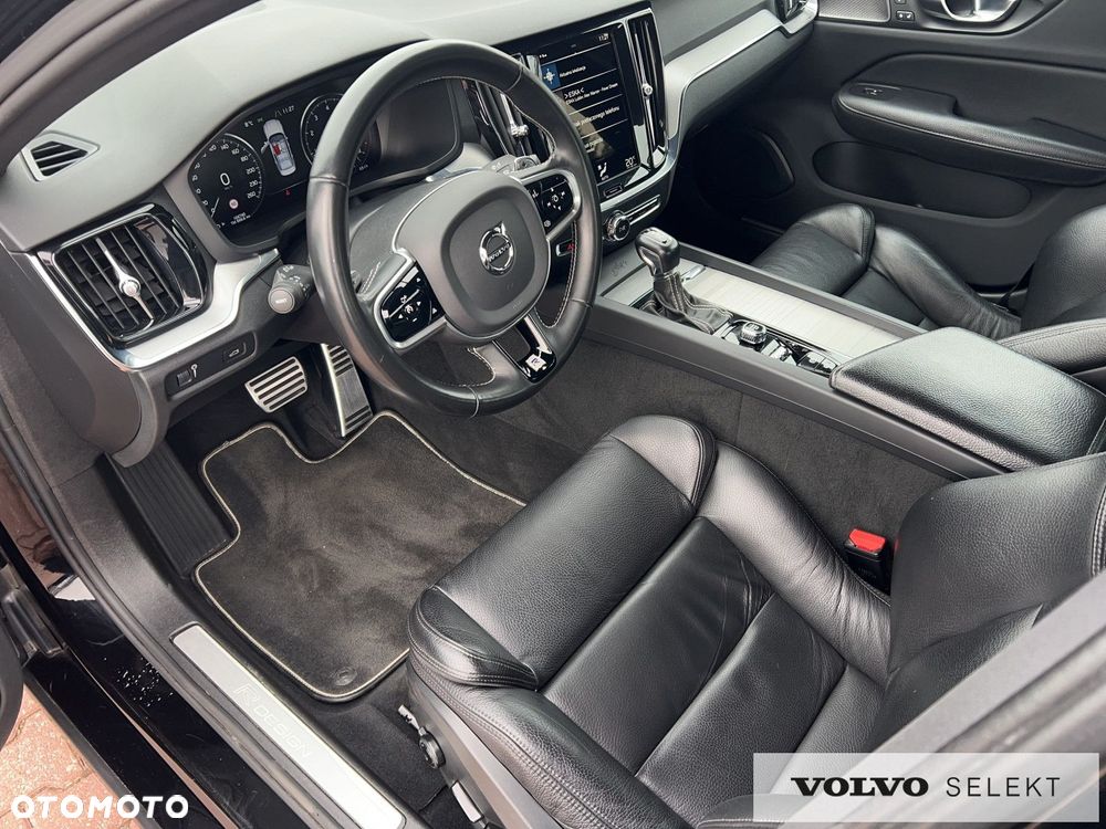 Volvo S60 T5 AWD R-Design - 15